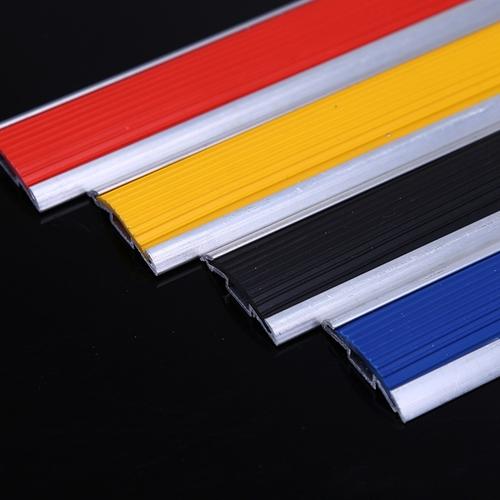 鋁扣板地板-鋁扣板批發廠家就帶大家看看地鐵站鋁扣板吊頂怎么樣