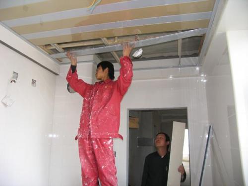 哪里有做鋁扣板-跟著鋁扣板批發廠家這樣做