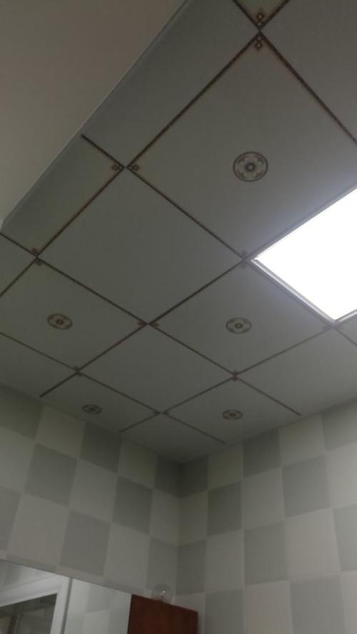 怎么樣選擇鋁扣板品牌-為什么選擇鋁扣板吊頂