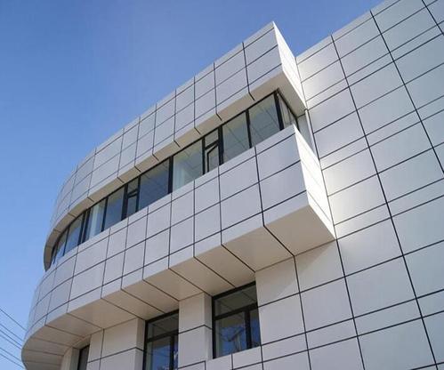 河南工程鋁扣板-淺談鋁扣板行業的前景及發展方向