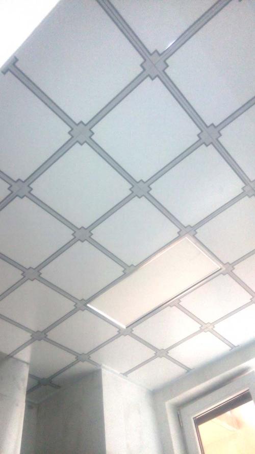 uv集成吊鋁扣板-佛山鋁天花廠家問什么鋁扣板uv技術