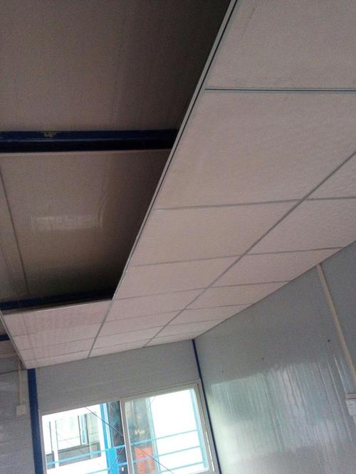 專業集成吊頂書籍-臥室集成吊頂有什么優點呢