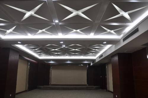 辦公室鋁扣板吊頂-哪種材料適合辦公室吊頂