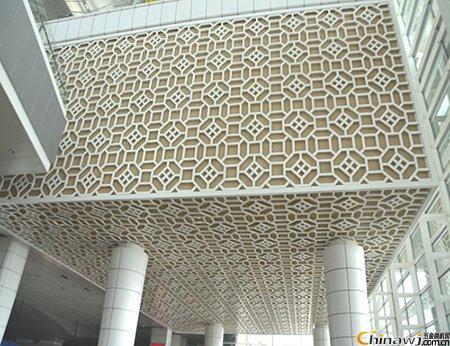 雕花鋁扣板-你了解外表美觀的雕花鋁單板的性能和用途嗎