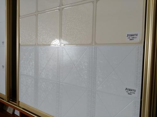 有出鋁扣板的嗎-優質鋁扣板和劣質鋁扣板的材質有什么區別嗎