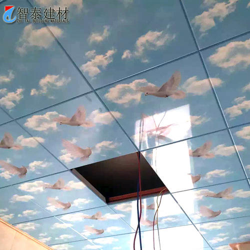 室內墻上鋁扣板裝飾材料-室內鋁扣板廠家講吊頂這種常用的裝飾方法