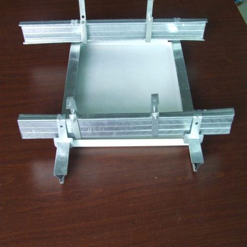 鋁扣板尺寸一般是多大-廚房鋁扣板吊頂廠家講這幾點要注意