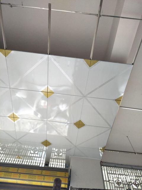 鋁扣板三級頂-鋁扣板三級頂-鋁扣板450的三級頂