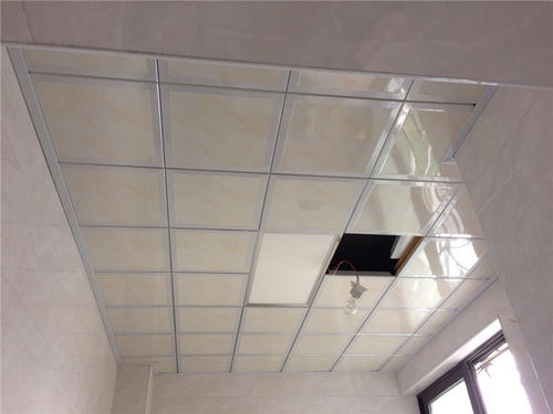 鋁扣板吊頂掉下來-PVC和鋁扣板哪個更好