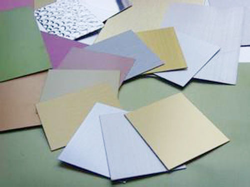 彩色鋁扣板價格-鋁扣板集成吊頂VS傳統天花吊頂大PK