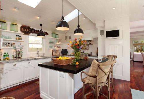 集成吊頂一線品牌有哪些-吊頂材料有哪些