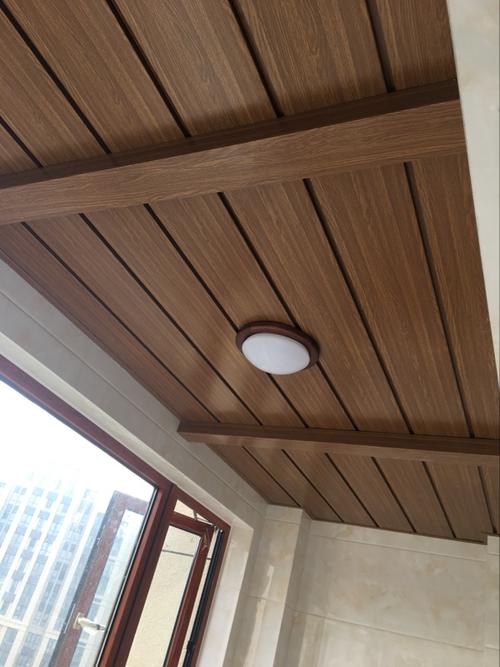 集成吊頂價格差-鋁扣板集成吊頂總價比鋁扣板貴這么多