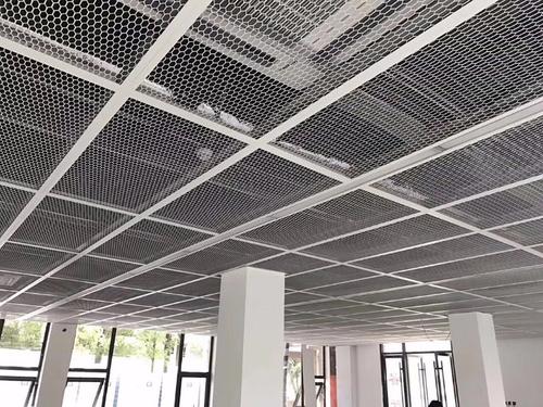 拉網鋁扣板-網眼鋁扣板-鋁扣板拉桿