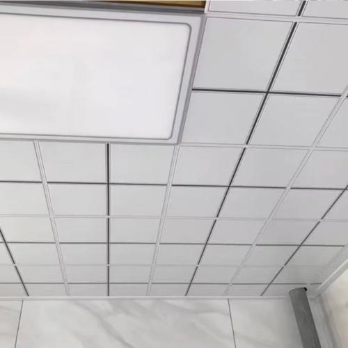 黑咖啡鋁扣板-南寧鋁扣板廠家告訴你