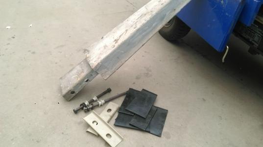 護軌鋁扣板-客廳鋁扣板吊頂廠家