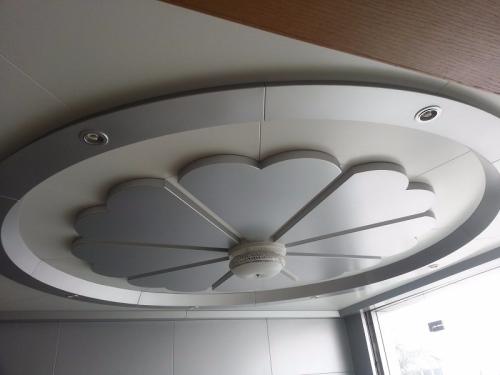 木紋鋁格柵鋁扣板-重慶木紋鋁扣板價格-木紋鋁扣板吊頂價格