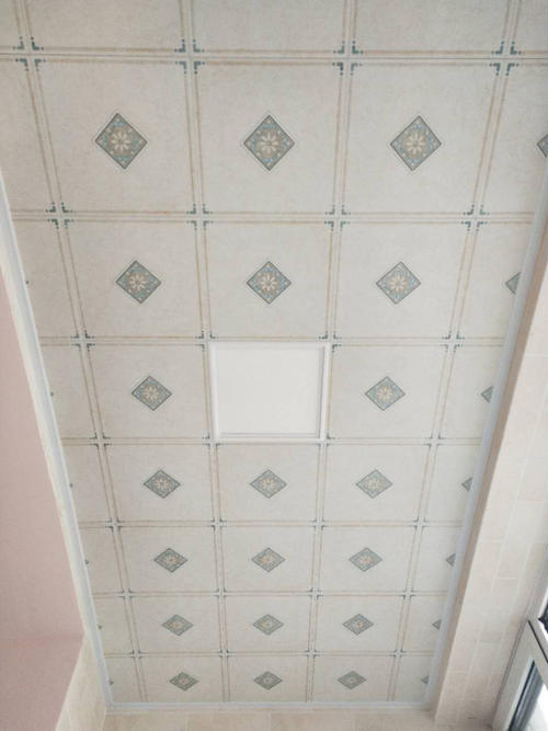 陽臺集成吊頂圖-陽臺是否裝吊頂