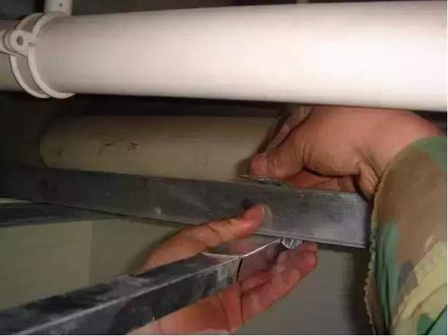 做鋁扣板圖解-趕緊來跟鋁扣板生產廠家做做小筆記