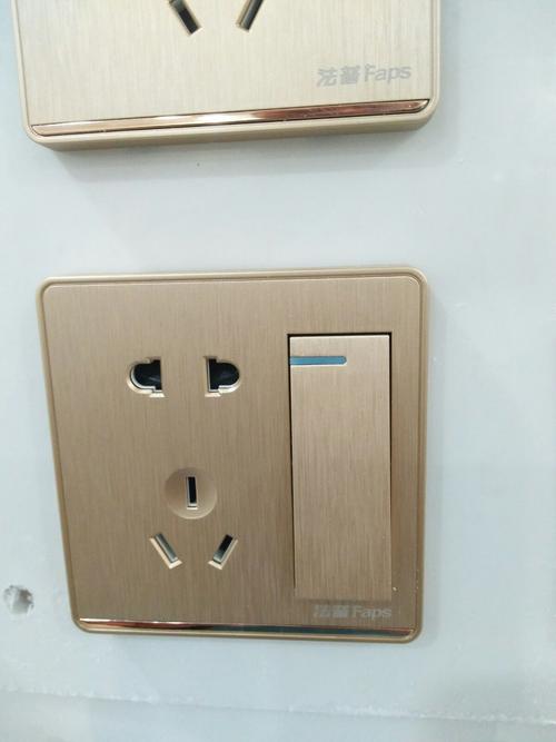 中國鋁扣板吊頂品牌-衛生間吊頂材料的首選是鋁扣板吊頂