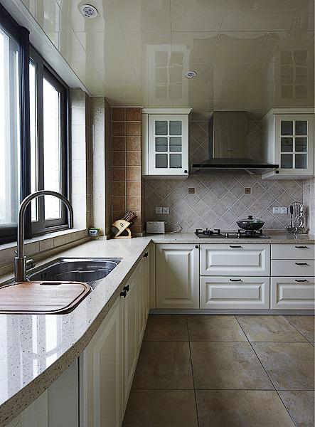 集成吊頂烤漆板好還是鋁扣板好-衛生間鋁扣板吊頂廠家教你衛生間用石膏還是鋁扣板好