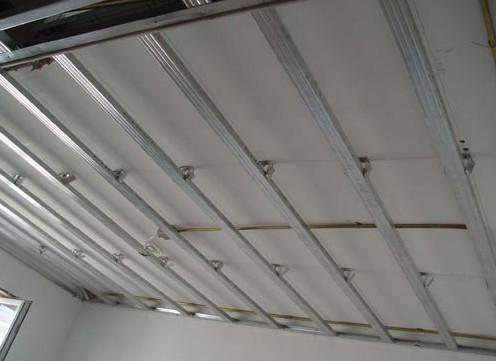 鋁扣板廠的電話-鋁塑板和鋁扣板吊頂的差別