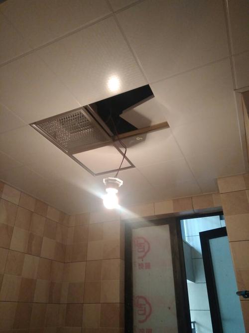 吊頂和鋁扣板吊頂哪家好-鋁扣板和塑鋼板哪個好