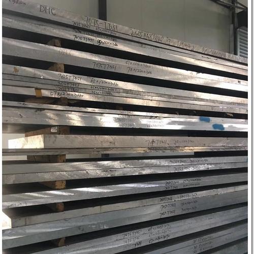 合金鋁扣板-吊頂鋁扣板用的什么鋁