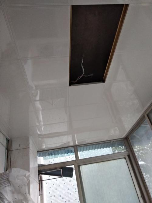 300鋁扣板-中山市鋁扣板廠家講鋁扣板有哪些規格可以選