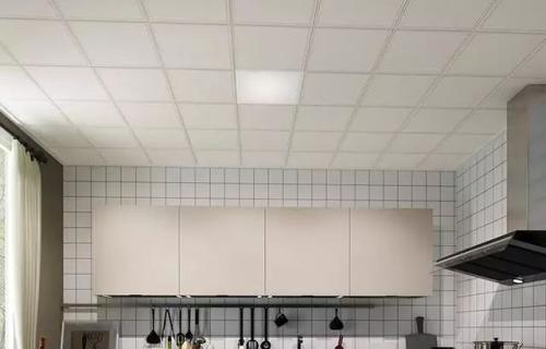 廚房吊頂用鋁扣還是鋁扣板好-客廳石膏吊頂好還是鋁扣板好
