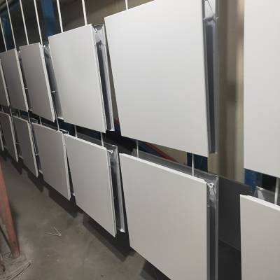 桂林鋁扣板廠家-鋁扣板批發廠家詳解醫院專用鋁扣板