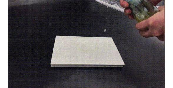 衛生間吊頂長條鋁扣板-衛生間鋁扣板吊頂廠家給你支招解決吊頂發霉