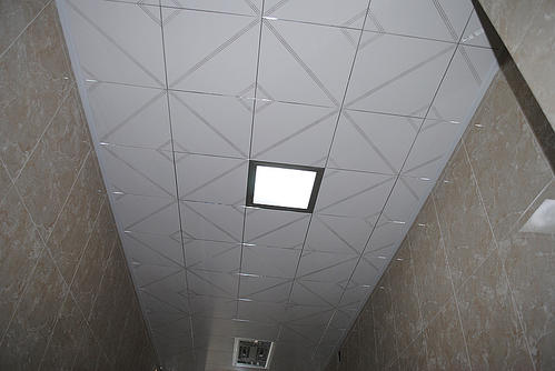 青島集成吊頂電話-集成吊頂和傳統吊頂差在這