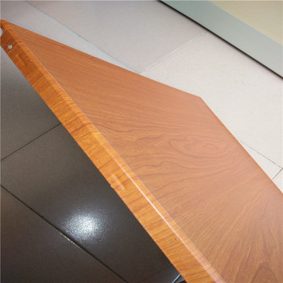 條形鋁扣板天花-集成吊頂和鋁扣板吊頂的區別