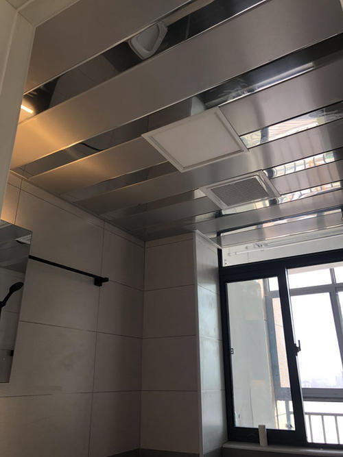 拉絲鋁扣板吊頂-鋁扣板生產廠家