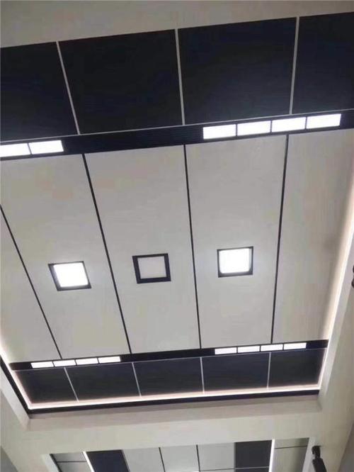 蜂窩鋁大板和鋁扣板-鋁蜂窩板的這些事你知道了嗎