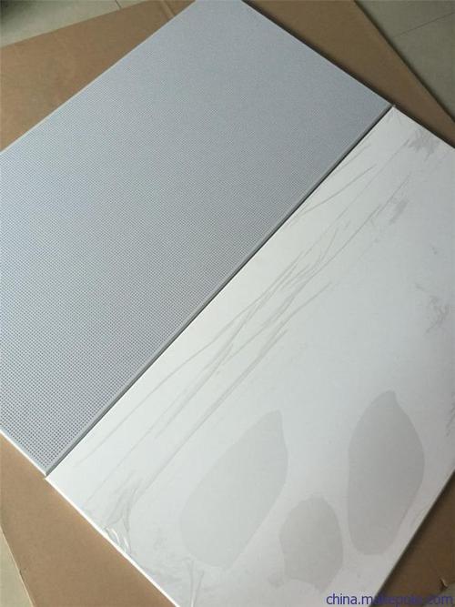 廣州鋁扣板廠家-廚房鋁扣板和pvc吊頂哪個好