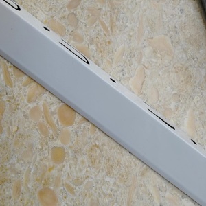 吊頂鋁扣板怎么樣收邊線-衛生間鋁扣板怎么樣收邊線-吊頂鋁扣板側邊怎么收邊線