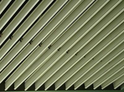 鋁扣板吊片-跟鋁扣板生產廠家看看鋁掛片有哪些吧