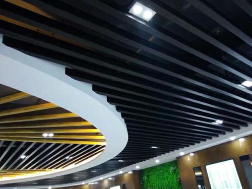 鋁扣板做異型角-鋁扣板異型的做法-鋁扣板能做異型頂