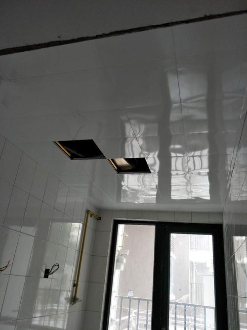 亮光純白鋁扣板-亮面純白鋁扣板-鋁扣板亮光白好還是純白好