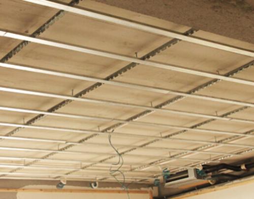 頂面鋁扣板吊頂-鋁扣板吊頂怎么裝才好看