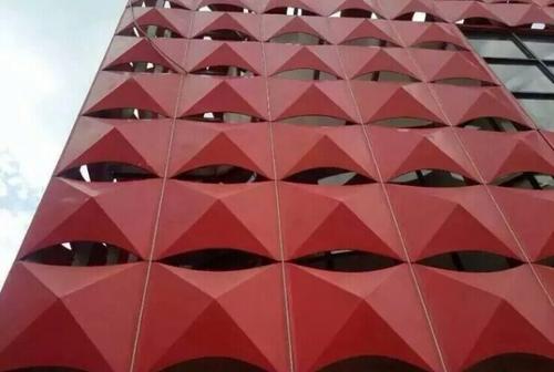 國內鋁單板沖孔板-沖孔鋁天花廠家講講沖孔鋁天花的優點及規格型號有哪些