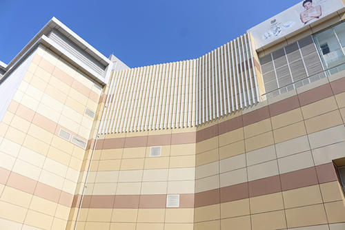 氟碳外墻鋁單板-如何選擇一個優質的氟碳鋁單板廠家