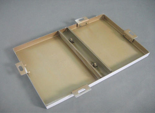 內蒙古鋁扣板廠家-鋁扣板挑選千萬要注意什么