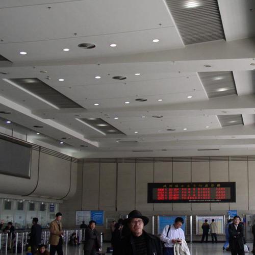 江西集成吊頂品牌-集成吊頂施工注意事項總結如下