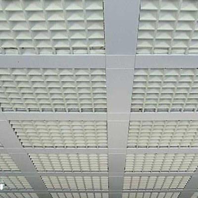 長沙鋁方通生產-鋁方通吊頂不平