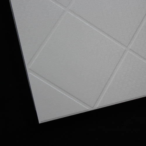 新款吊頂材料鋁扣板-先選個好的廚衛吊頂材料治治他