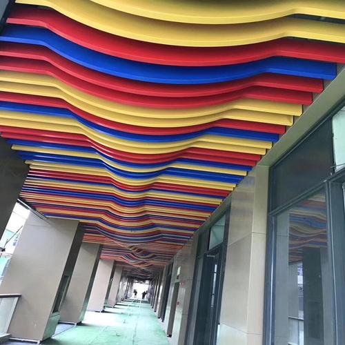 北京波浪鋁方通-了解一下鋁方通