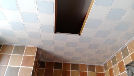 鋁扣板廠家規格-家用鋁扣板吊頂規格-得藝樂家鋁扣板的規格