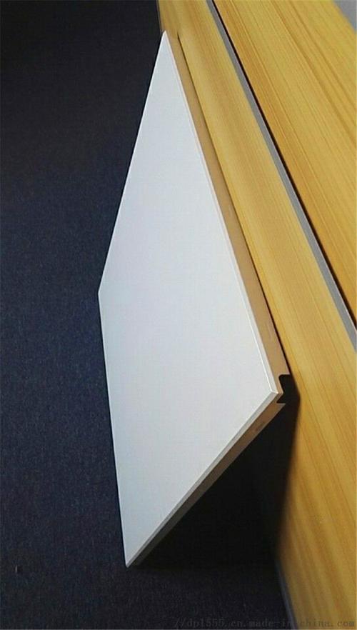 辦公樓鋁扣板-從辦公室鋁扣板廠家這